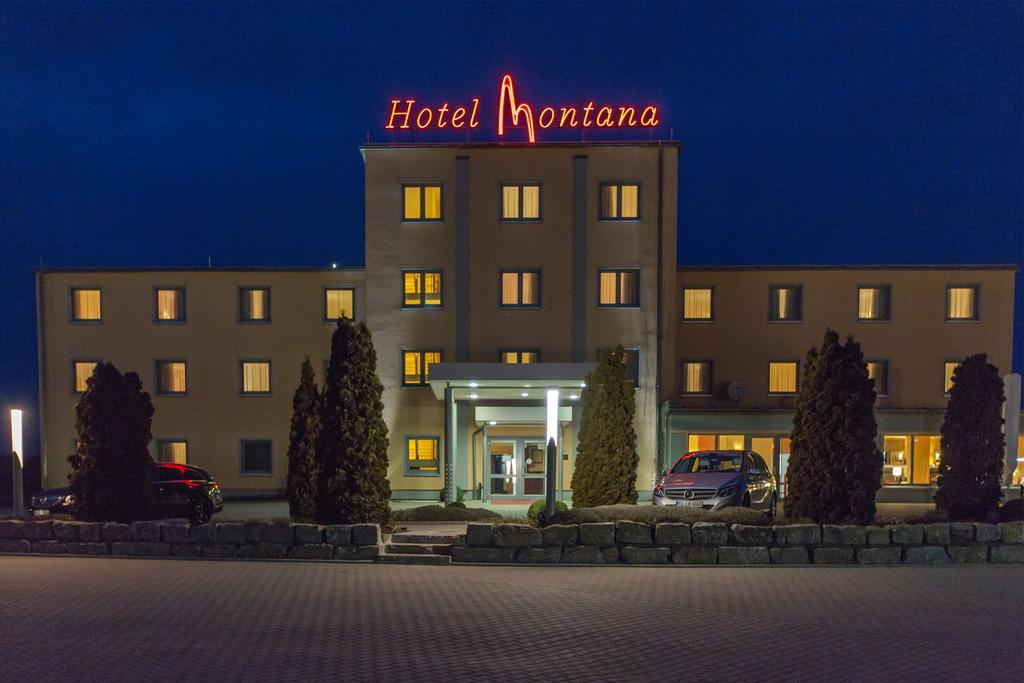 Montana-Hotel Ellwangen Buitenkant foto